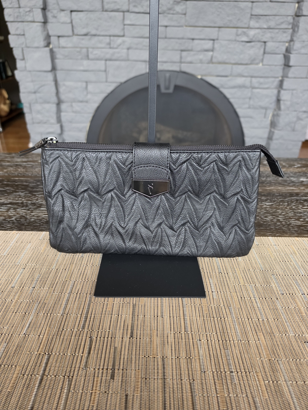 Simply Vera Vera Wang Quilted Black Wristlet Clutch